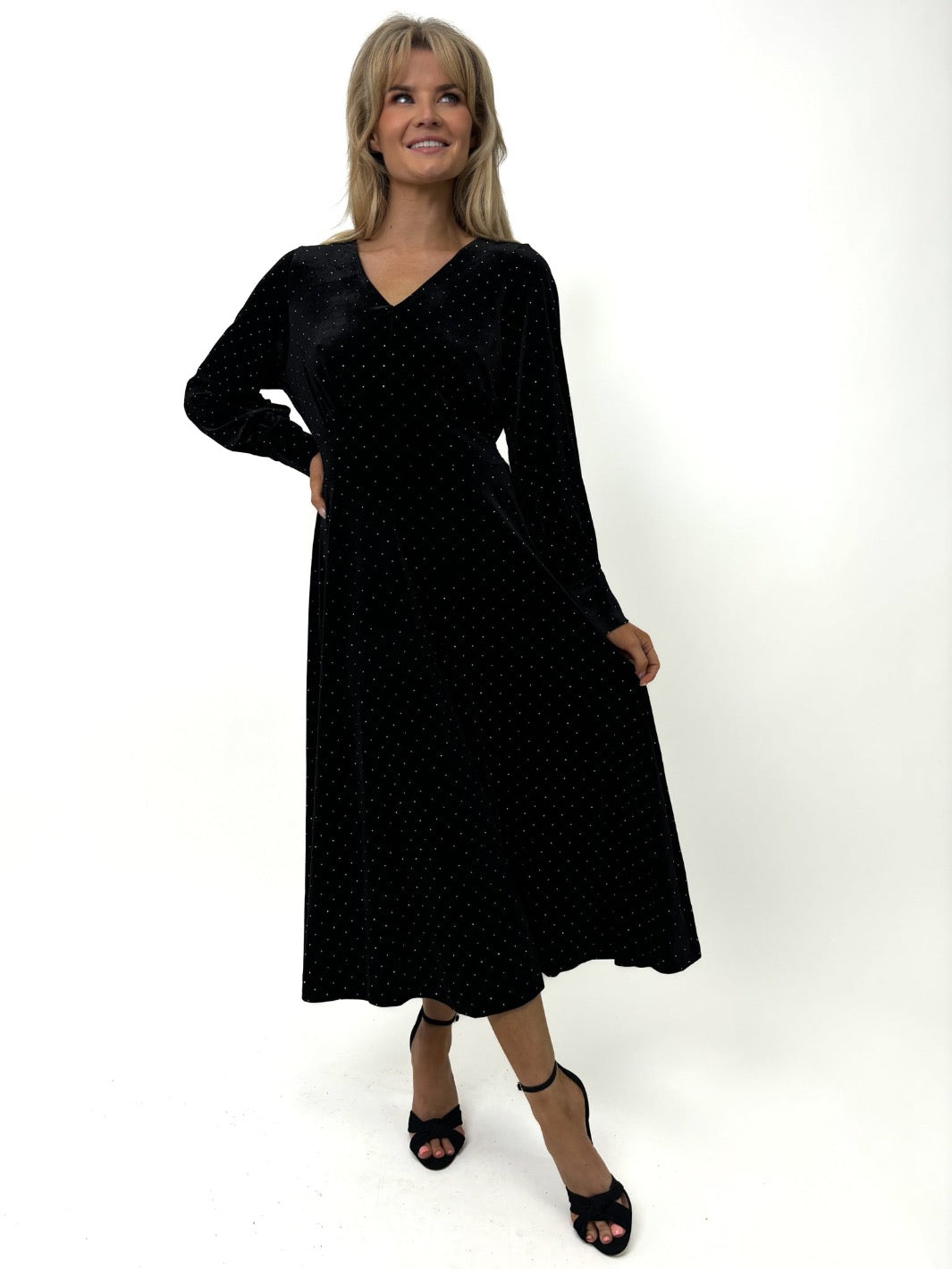 Kate & Pippa Ellen Velvet Dress In Black-Kate & Pippa