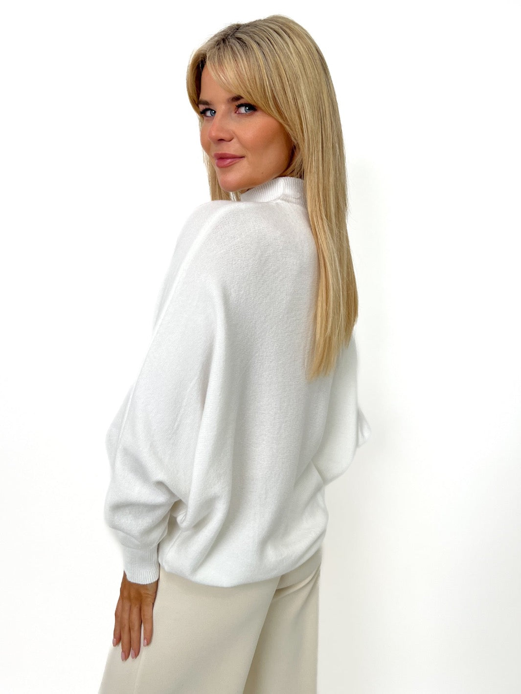 Kate & Pippa Verona Knit Jumper In White-Kate & Pippa